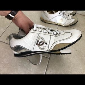 Dolce & Gabbana shoes size 8.5 but fit like a 9